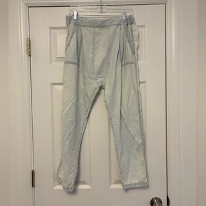 The Great Denim Jogger Pants Size 2 Chambray Blue Elastic Waist Pull On